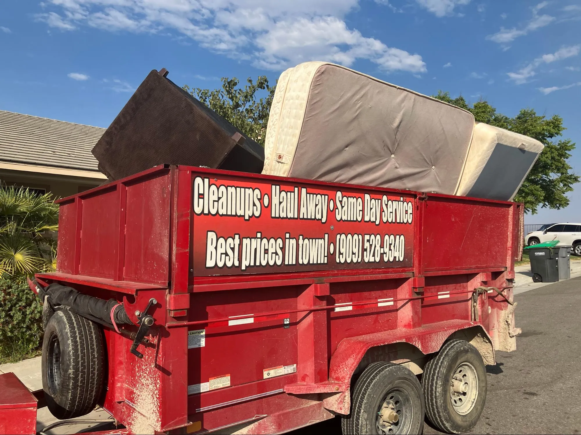 Pick-Up-Old-Mattress-223