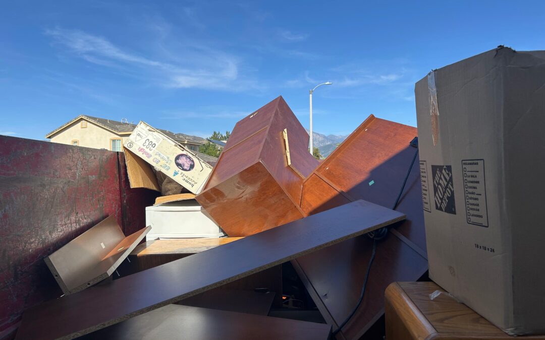 How do junk removal companies charge?